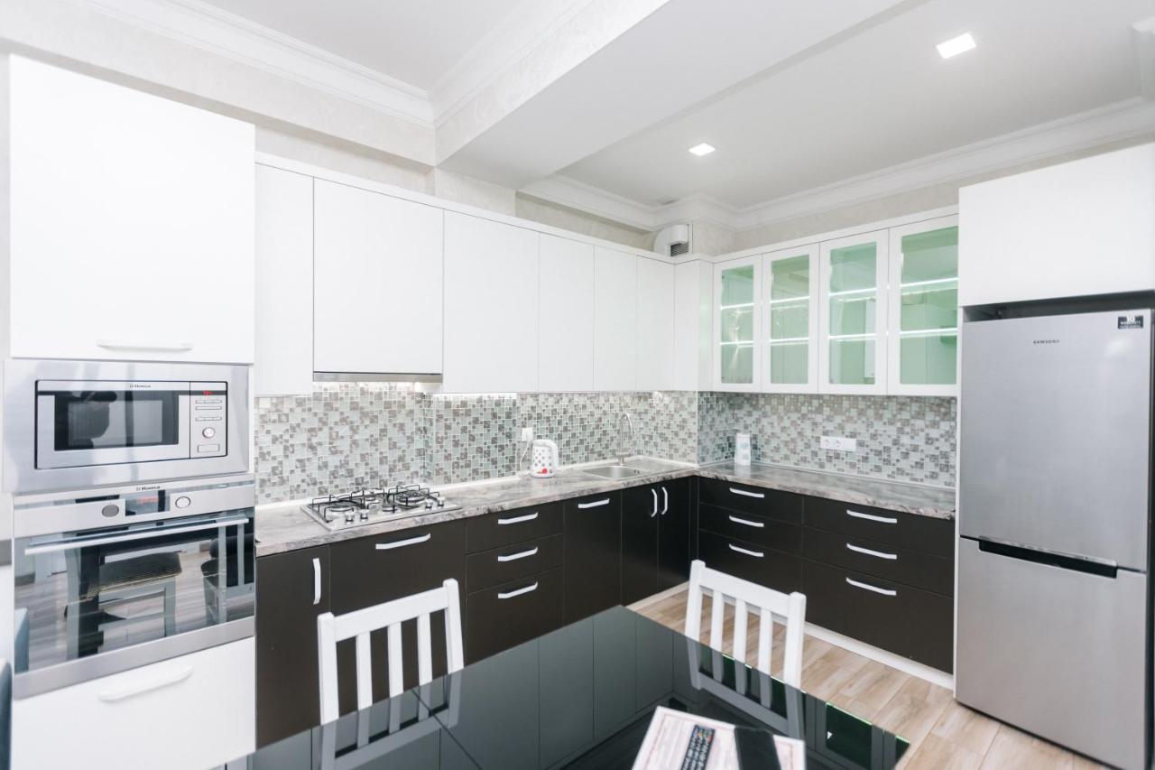 Luxury Apartment Кишинев Екстериор снимка