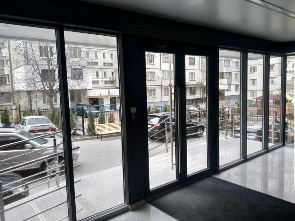 Luxury Apartment Кишинев Екстериор снимка